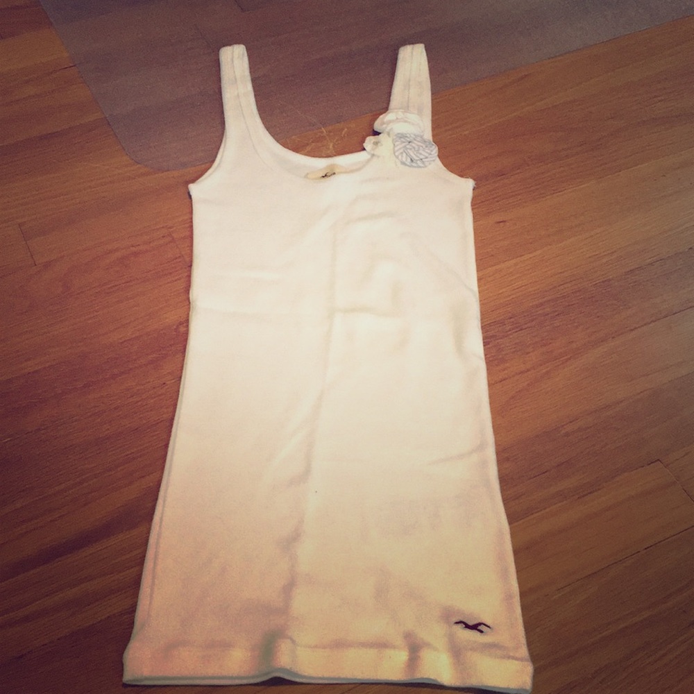 HCO white tank with floral detail
